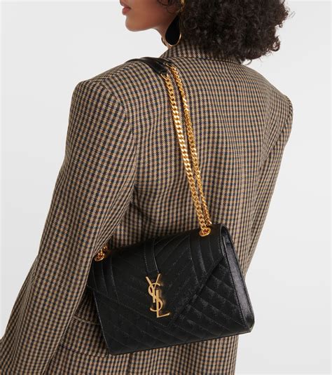 sac enveloppe ysl